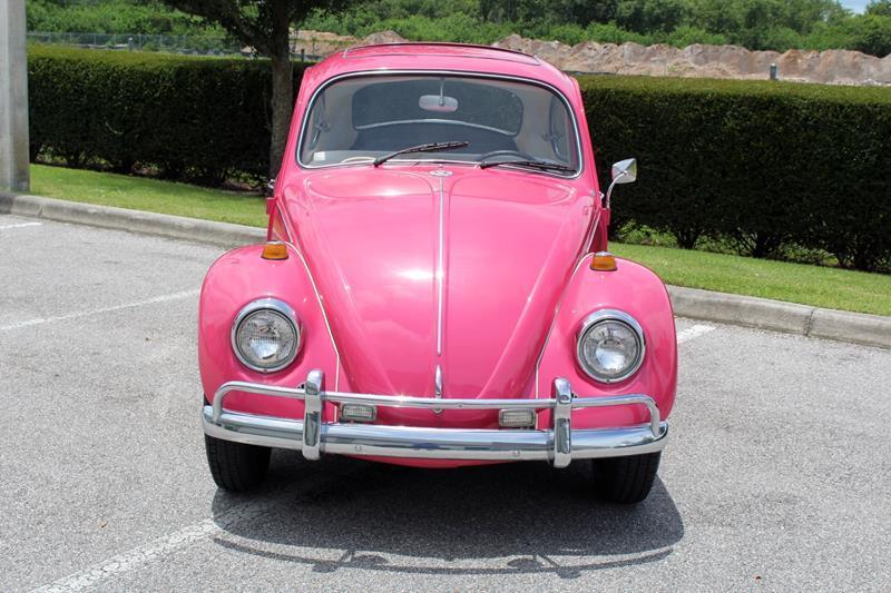 CUTE 1967 Volkswagen Beetle New Bug