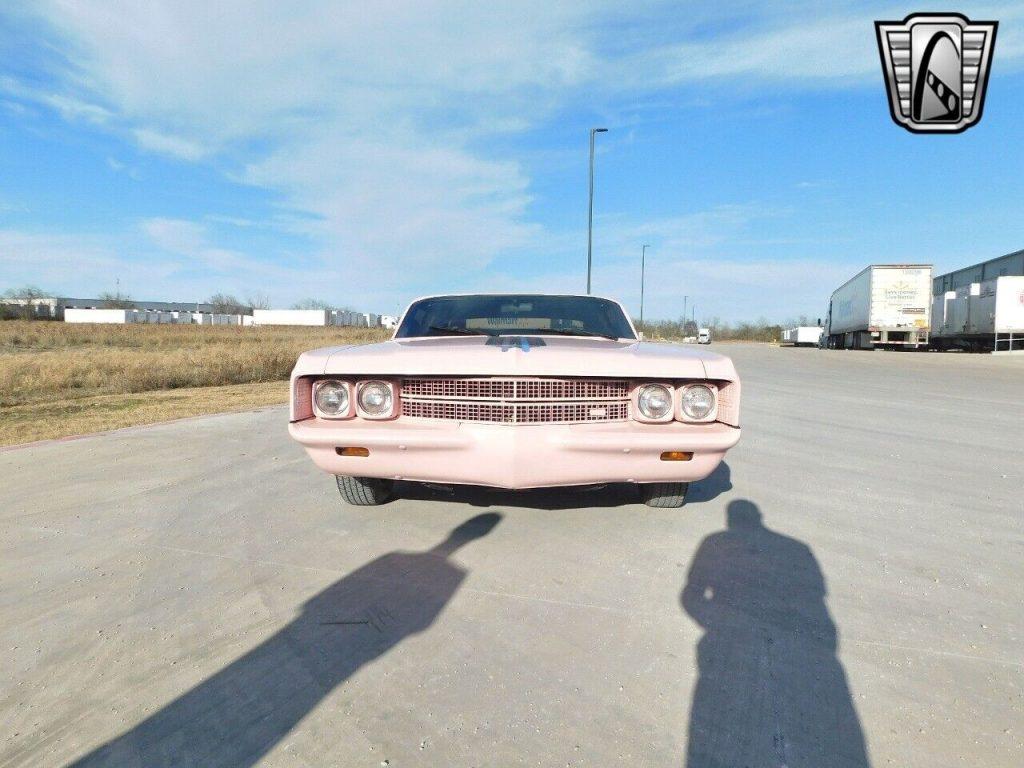 Pink 1968 Chrysler New Yorker 440 ci V8