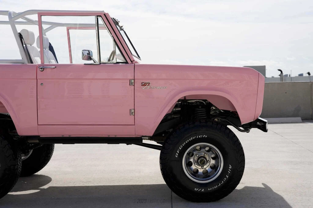 1976 Ford Bronco Coyote 5.0L V8