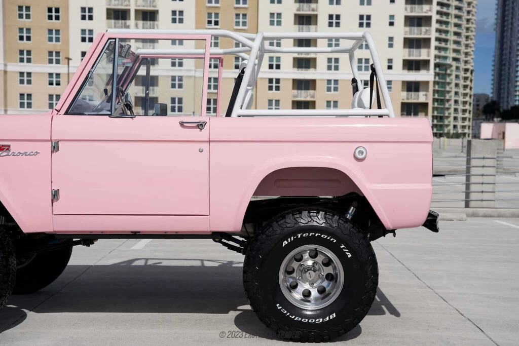 1976 Ford Bronco Coyote 5.0L V8