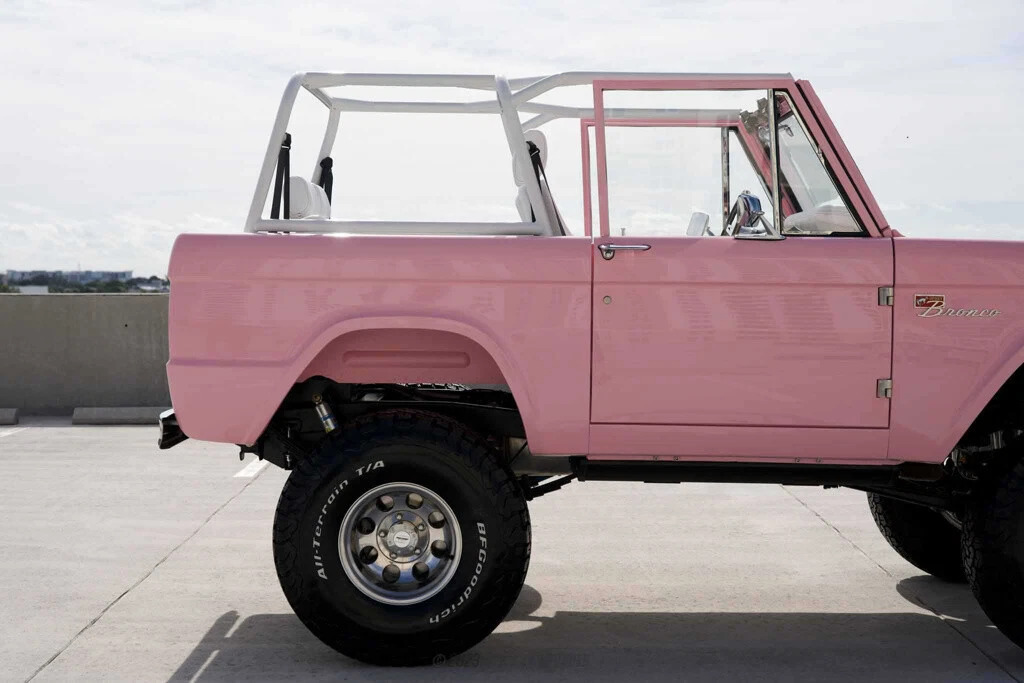 1976 Ford Bronco Coyote 5.0L V8