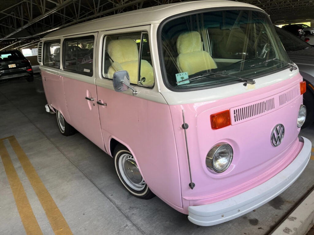 1978 Volkswagen VW Transporter Passenger Bus