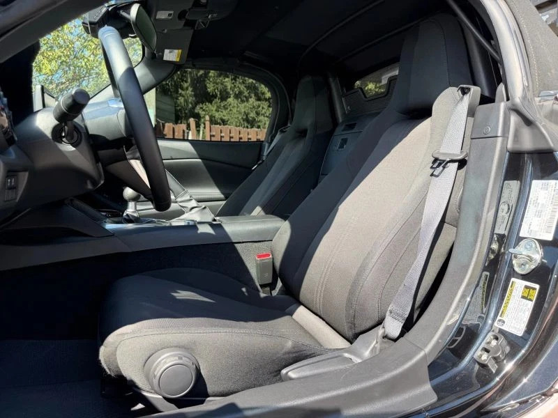 2023 Mazda MX-5 Miata Sport