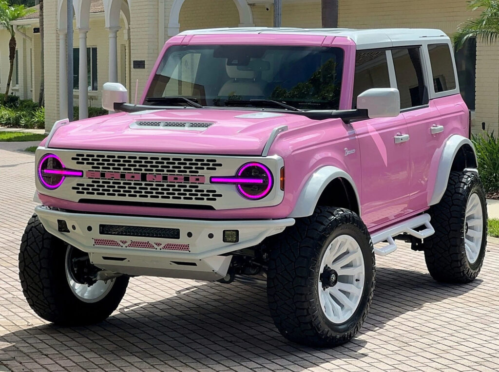 2025 Ford Bronco Custom Lifted Pink Outer Banks V6 Hard Top