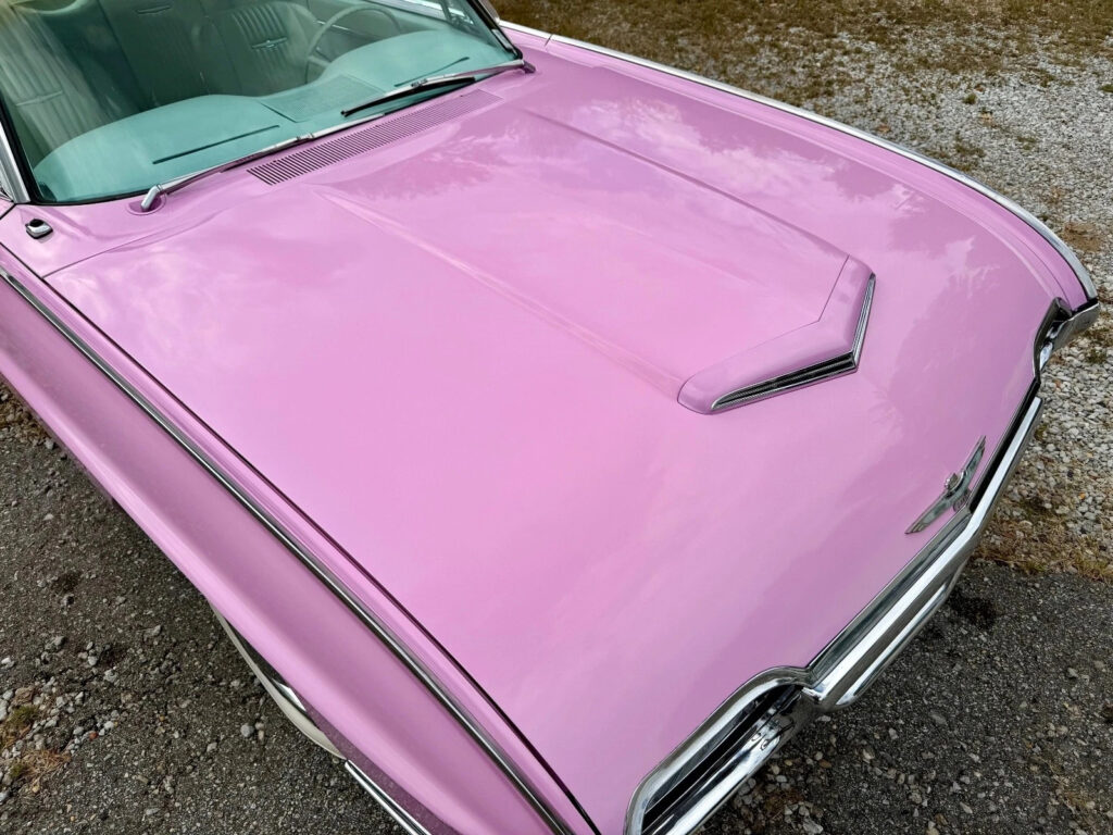 1963 Ford Thunderbird