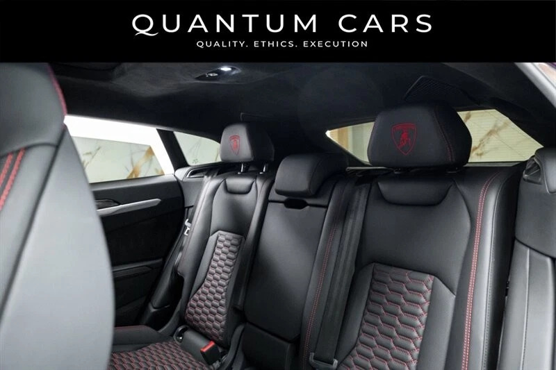 2020 Lamborghini Urus